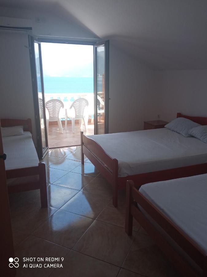 Apartments Petrovic تيفات المظهر الخارجي الصورة